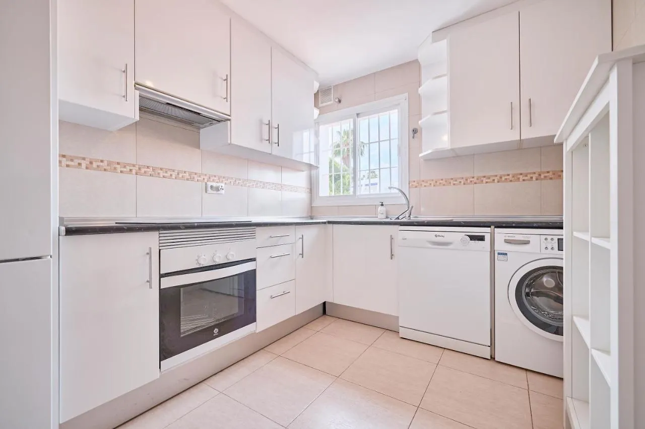 Puerto Banus - Los Corales By La Maison Marbella Rentals Apartment